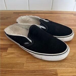 Vans Black Slip-On Mule with White Faux Fur Lining